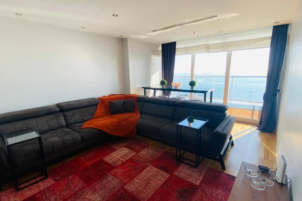 Lux 2 Room Suite Apartment With Seaview In Center Istanbul Eksteriør bilde